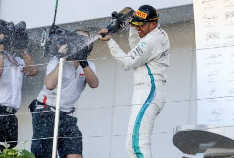 Motorsports: FIA Formula One World Championship WM Weltmeisterschaft 2018, Grand Prix of Japan, World Championship 2018 Grand Prix Japan 44 Lewis Hamilton (GBR, Mercedes AMG Petronas F1 Team), Suzuka Japan