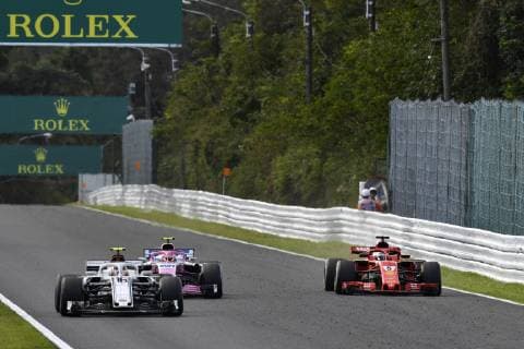Motorsports: FIA Formula One World Championship WM Weltmeisterschaft 2018, Grand Prix of Japan, World Championship 2018 Grand Prix Japan, 16 Charles Leclerc (MON Alfa Romeo Sauber F1 Team) , , 5 Sebastian Vettel (GER, Scuderia Ferrari) Suzuka Japan