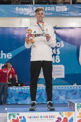 Sport Themen der Woche KW41 Sport Bilder des Tages October 8, 2018 - City Of Buenos Aires, City of Buenos Aires, Argentina - SPORTS. City of Buenos Aires, Argentina, October 8, 2018.- PAUL VELTRUP of Germany wins Silver Medal in the Fencing MenÃ‚Â s o°pee Individual on day two of Buenos Aires 2018 Youth Olympic Games Olympische Spiele Olympia OS at Youth Olympic Park on October 8, 2018 in City of Buenos Aires, Argentina. Buenos Aires 2018 Youth Olympic Games - ZUMAf135 85932539st Copyright: xJulietaxFerrariox
