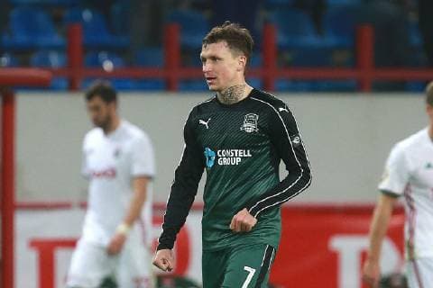October 9, 2018. - Russia, Moscow. - FC Zenit player Aleksander Kokorin and FC Krasnodar player Pavel Mamaev beat up three people - department chief at the Russian Industry and Trade Ministry Denis Pak, General Director of the Central scientific research automobile and automotive engine institute NAMI Sergey Gaisin and Vitaly Solovchuk, Belarusian-born driver of Channel One host Olga Ushakova, in downtown Moscow. Kokorin s club FC Zenit St. Petersburg and Mamaev s FC Krasnodar have both publicly condemned their players actions. FC Krasnodar said in a statement that it was seeking to annul Mamaev s contract. DmitryxGolubovich 