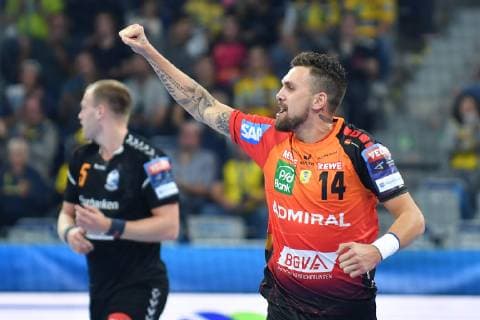 Rhein Neckar Loewen - IFK Kristianstad Rhein Neckar Loewe Bogdan Radivojevic (Nr.14) jubelt nach seinem Treffer beim Spiel in der Champions League, Rhein Neckar Loewen - IFK Kristianstad. Mannheim. 10.10.18 Handball Champions League Group Phase , Mannheim Baden Wuerttemberg Deutschland SAP Arena