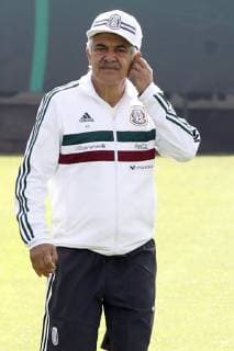 Fußball, Nationalteam Mexiko Training October 10, 2018 - EUM20181010DEP04.JPG.CIUDAD DE MEXICO, SoccerFutbol-Seleccion.- Este 11 de octubre de 2018 la Seleccion Mexicana disputara un partido amistoso contra su similar de Costa Rica en el Estadio de la Universidad Autonoma de Nuevo Leon. Foto: Archivo Agencia EL UNIVERSALAFBV Latin News: October 10, 2018 Copyright: xElxUniversalx