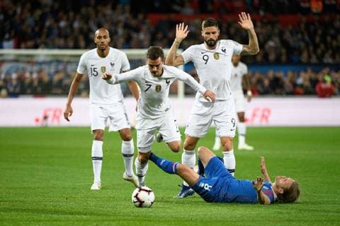 Fußball, Länderspiel, Frankreich - Island 07 ANTOINE GRIEZMANN (FRA) - 09 OLIVIER GIROUD (FRA) - 08 BIRKIR BJARNASON (ISL) FOOTBALL : France vs Islande - Match Amical - 11 10 2018 FEP Panoramic 