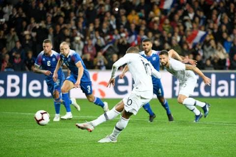 10 KYLIAN MBAPPE (FRA) - PENALTY - BUT FOOTBALL : France vs Islande - Match Amical - 11 10 2018 FEP Panoramic 