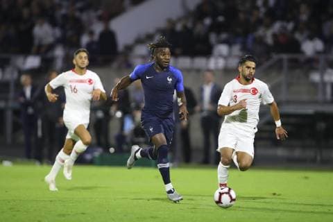 Fußball, U21 Länderspiel, Frankreich - Türkei Allan Saint Maximin (France Espoirs) vs Abdurrahim Dursun (Turquie) FOOTBALL : France Espoirs vs Turquie - Match Amical - 12 10 2018 GwendolineLeGoff Panoramic 