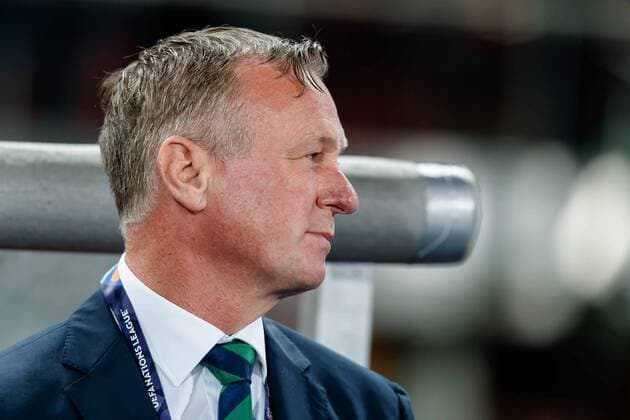 Wien, Oesterreich, 12.10.2018, UEFA Nations League, League B, Gruppe 3, Oesterreich - Nordirland Trainer Michael O Neill (NIR) schaut ( DeFodi048