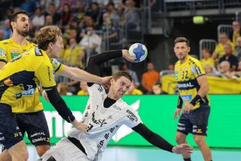 Hendrik Pekeler (THW Kiel 61), Ilija Abutovic (Rhein-Neckar-Loewen 20), Jesper Nielsen (Rhein-Neckar-Loewen 36) Rhein-Neckar-Loewen - THW Kiel, 1. HBL Mannheim Copyright: xRoskaritzx Eibner-Pressefotox EP_kess_rrz