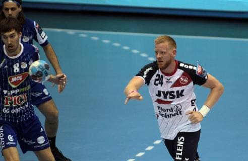 14.10.2018 Szeged(Hungary) MOL Pick Szeged-SG Flensburg-Handewitt Velux EHF men s handball champions legue Jim Gottfridsson(R)SG Flensburg Handewitt ,Jonas Källman(L)MOL Pick Szeged : 
