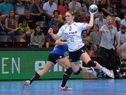 14.10.2018, Deutschland, Bietigheim, Handball Champions-League Frauen Gruppenphase 2. Spieltag Saison 2018 2019 SG BBM Bietigheim vs. CSM Bucuresti: Laura van der Heijden (BBM)