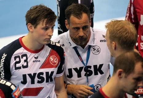 14.10.2018 Szeged(Hungary) MOL Pick Szeged-SG Flensburg-Handewitt Velux EHF men s handball champions legue Maik Machulla(C)SG Flensburg Handewitt coach with Goeran Soegaard Johannessen(L) : 