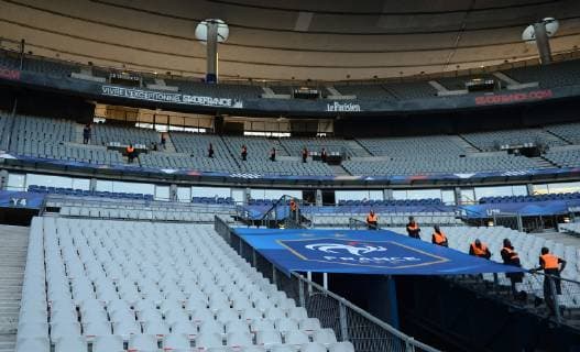 Fussball, Herren, Saison 2018 19, Nations League (4. Spieltag), Länderspiel in Saint-Denis, Frankreich - Deutschland, Ordner im leeren Stade de France, 16.10. 2018, Copyright: xMatthiasxKochx