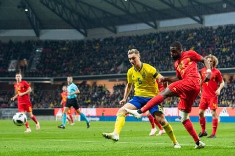 181016 Jonathan Levi of Sweden and Isaac Mbenza of Belgium during the UEFA European Under-21 Qualifier match between Sweden and Belgium on October 16, 2018 in Kalmar. Photo: Petter Arvidson BILDBYRN kod PA 92128 Copyright: PETTERxARVIDSON BB181016PA017
