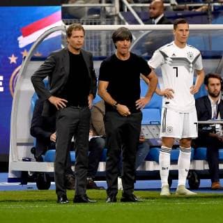 Fussball, Herren, Saison 2018 19, Nations League (4. Spieltag), Länderspiel in Saint-Denis, Frankreich - Deutschland, 2. Assistenztrainer Marcus Sorg (Deutschland), dtr , Julian Draxler (Nr. 7, Deutschland), 16.10. 2018, Copyright: xMatthiasxKochx