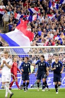 joie des joueurs de l equipe de France apres le but de Antoine Griezmann (France) sur penalty FOOTBALL : France vs Allemagne - Ligue des Nations UEFA - St Denis - 16 10 2018 JBAutissier Panoramic 