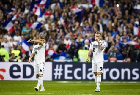 Paris, 16.10.2018 Joshua Kimmich (Deutschland), Toni Kroos (Deutschland) enttäuscht Frankreich - Deutschland
