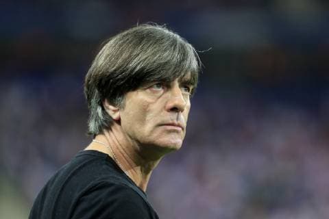 LOEW Joachim Trainer Team Deutschland UEFA Nation League 2018 Spiel Frankreich - Deutschland 2 : 1 in Stade de France am 16. Oktober 2018 in Paris DFB regulations prohibit any use of photographs as image sequences and or quasi-video