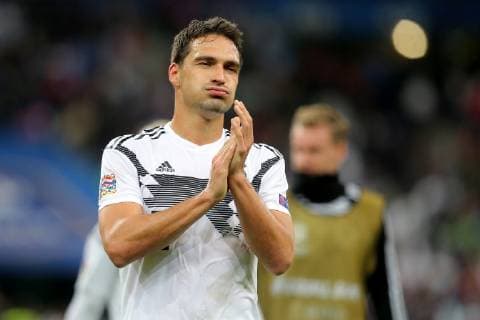 Mats Hummels ( Deutschland ) nach der Niederlage, UEFA Nations League, 2018 19, Frankreich vs. Deutschland, DFB regulations prohibit any use of photographs as image sequences and or quasi-video, Frankreich vs. Deutschland, UEFA Nations League, 2018 19, Fussball, 16.10.2018 Paris Copyright: xEIBNER HarryxLangerx EP_HLR
