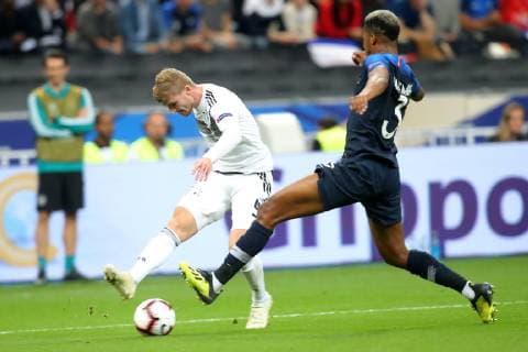 Timo Werner ( Deutschland ) Presnel Kimpembe ( Frankreich ), UEFA Nations League, 2018 19, Frankreich vs. Deutschland, DFB regulations prohibit any use of photographs as image sequences and or quasi-video, Frankreich vs. Deutschland, UEFA Nations League, 2018 19, Fussball, 16.10.2018 Paris Copyright: xEIBNER HarryxLangerx EP_HLR