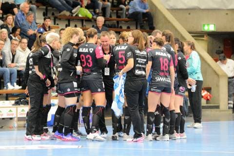 Time Out TusSies TusSies Metzingen, Handball, HBF, Ligaspiel, 17.10.2018, Foto:TBaur Eibner FrischAuf Goeppingen vs. TusSies Metzingen Goeppingen Copyright: xEIBNER TobiasxBaurx EP_TBR