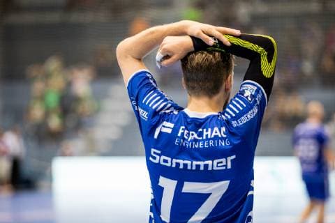 DHB-Pokal; VfL Gummersbach - FRISCH AUF! Goeppingen; 17.10.2018, SCHWALBE arena Gummersbach Marvin Sommer ( 17, VfL Gummersbach), DHB-Pokal VfL Gummersbach - SG BBM Bietigheim; Gummersbach, Schwalbe arena
