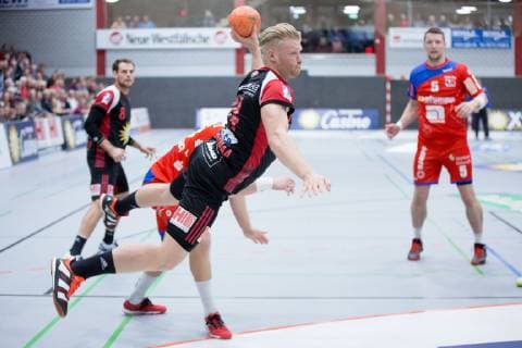 Luebbecke, Deutschland 20.10.2018: 2. HBL - 2018 2019 - TuS-N-Luebbecke vs. HBW Balingen-Weilstetten Dener Jaanimaa (Luebbecke) Luebbecke Nordrhein-Westfalen Deutschland Merkur Arena