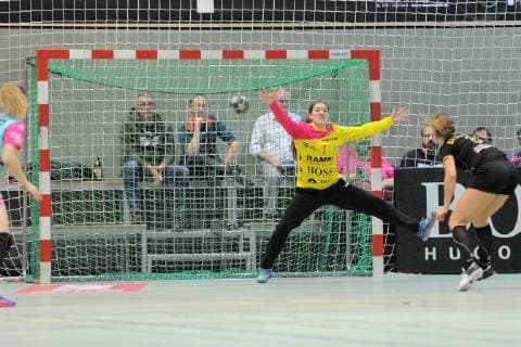 Jesse van de Polder (TusSies Metzingen 1) im Tor TusSies Metzingen, Handball, HBF, EHF, Ligaspiel, 20.10.2018, Foto:TBaur Eibner TusSies Metzingen vs. Astrakhanochka Metzingen Copyright: xEIBNER TobiasxBaurx EP_TBR