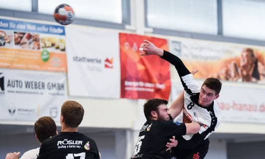 20.10.2018, xpsx, Handball A-Jugend 1.Bundesliga, HSG Hanau - HSC Coburg v.l. Nils Wendel (Coburg), Jonas Schneider (Hanau) Hanau Hessen Deutschland (DEU)