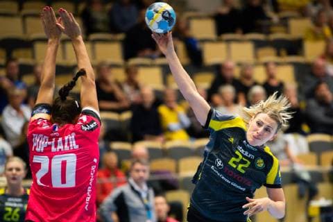 181021 Sävehofs Gzim Salihi under handbollsmatchen i Champions League mellan Sävehof och Brest den 21 oktober 2018 i Partille. Copyright: MATHIASxBERGELD BB181021MB004