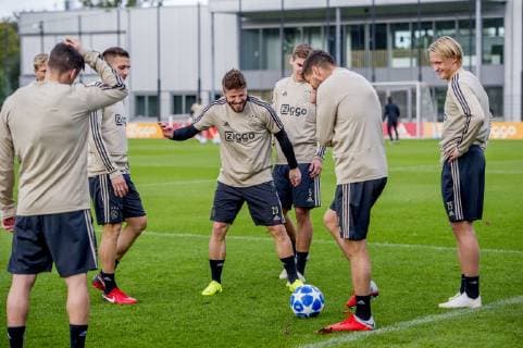 22-10-2018 VOETBAL: TRAINING EN PERSCONFERENTIE AJAX: AMSTERDAM Lasse Schone (Ajax) Foto: SCS Michel Utrecht xVIxVIxImagesx xSoenarxChamidxsportfotografiexIVx 12531924