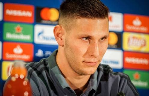 Niklas Suele 4 (FC Bayern Muenchen) bei der Pressekonferenz, Pressekonferenz, AEK Athen vs. FC Bayern Muenchen, Fussball, Vorrunde, Champions League, 22.10.2018 Athen Athen Griechenland
