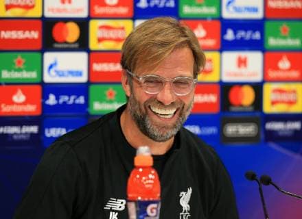 Sport Bilder des Tages 23rd October 2018, Anfield, Liverpool, England; UEFA Champions League football, Liverpool versus Red Star Belgrade press conference PK Pressekonferenz Liverpool manager Jurgen Klopp enjoys a joke during the press conference ahead of tomorrow s group match  ActionPlus12072420 DavidxBlunsden