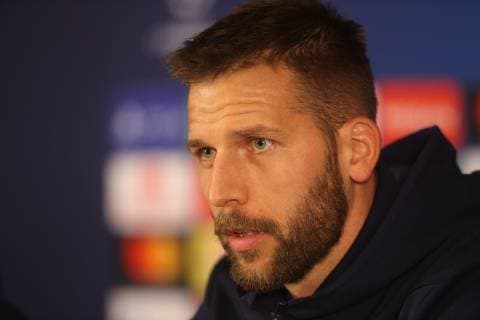23.10.2018, Fussball, Saison 2018 2019, Champions League, Abschlusstraining und Abschlusstraining des FC Schalke 04 in Istanbul Türkei Guido BURGSTALLER (FC Schalke 04) Istanbul Türk Telekom Stadyumu Türkei