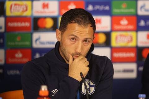 23.10.2018, Fussball, Saison 2018 2019, Champions League, Abschlusstraining und Abschlusstraining des FC Schalke 04 in Istanbul Türkei Cheftrainer Domenico TEDESCO (FC Schalke 04) Istanbul Türk Telekom Stadyumu Türkei
