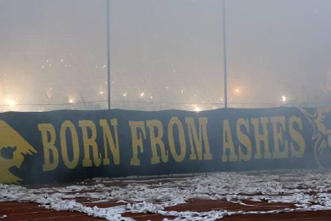 Athen Fans beim Abbrennen von Bengalische Feuer, Pyrotechnik, AEK Athen vs. FC Bayern Muenchen, Fussball, Champions League Gruppenphase, 23.10.2018 AEK Athen vs. FC Bayern Muenchen, Fussball, Champions League Gruppenphase, 23.10.2018 Athen Copyright: xLanger Eibner-Pressefotox EP_HLR