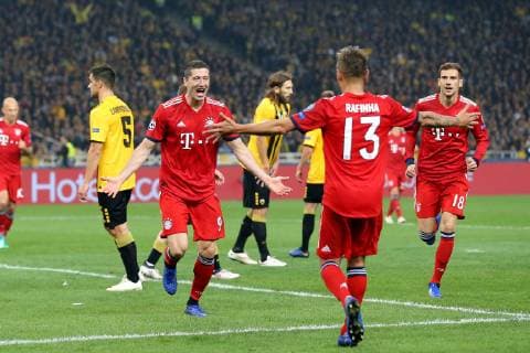 Robert Lewandowski (FC Bayern Muenchen 9) Rafinha (FC Bayern Muenchen 13) jubel nach dem 0:2, AEK Athen vs. FC Bayern Muenchen, Fussball, Champions League Gruppenphase, 23.10.2018 AEK Athen vs. FC Bayern Muenchen, Fussball, Champions League Gruppenphase, 23.10.2018 Athen Copyright: xLanger Eibner-Pressefotox EP_HLR