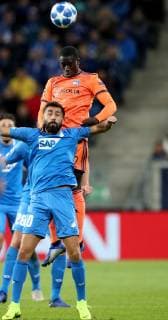 Deutschland, Sinsheim, WIRSOL Rhein-Neckar-Arena, 23.10.2018, Fussball - Champions League - TSG Hoffenheim - Olympique Lyon Bild: v. l. Kerem Demirbay (TSG 1899 Hoffenheim, 10) v. und Ferland Mendy (Olympique Lyon, 22) Copyright: HMBxMedia xHeikoxBecker