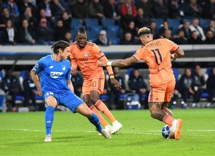 23.10.2018, xmeix, Fussball UEFA Champions League, TSG 1899 Hoffenheim - Olympique Lyon, emspor, v.l. Nico Schulz (TSG 1899 Hoffenheim), Olympique Lyons Bertrand Traore, Olympique Lyons Memphis Depay DFL DFB REGULATIONS PROHIBIT ANY USE OF PHOTOGRAPHS as IMAGE SEQUENCES and or QUASI-VIDEO Sinsheim