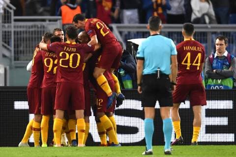 Edin Dzeko of AS Roma (2R) celebrates with team mates after scoring the goal of 1-0 during the Uefa Champions League 2018 2019 Group G football match between AS Roma and CSKA Moscow at Olimpico stadium Allianz Stadium, Rome, October, 23, 2018 Foto Andrea Staccioli Insidefoto andreaxstaccioli