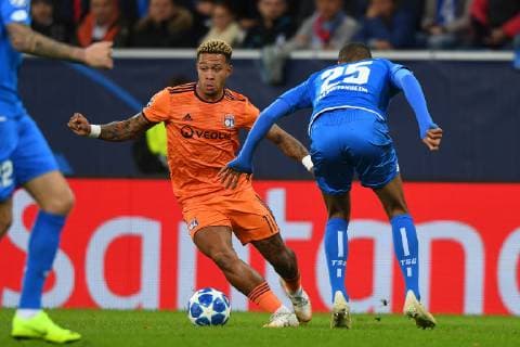 23.10.2018, xfux, Fussball UEFA Champions League, TSG 1899 Hoffenheim - Olympique Lyon, emspor, v.l. Memphis Depay (Olympique Lyon), Kevin Akpoguma (TSG 1899 Hoffenheim) Sinsheim