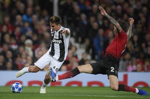 Photo LaPresse - Fabio Ferrari October 23, 2018 Manchester, United Kingdom soccer Manchester United ManU vs Juventus Fc - Uefa Champions League 2018 2019 - "Old Trafford" Stadium - Group H. In the pic:Dybala Paulo Exequiel (Juventus F.C.);  Copyright: xFabioxFerrari LaPressex
