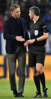 Nach Spielende:Trainer Coach Julian Nagelsmann TSG 1899 Hoffenheim total sauer auf Schiedsrichter Referee Undiano Mallenco (ESP) Gestik, Geste TSG 1899 Hoffenheim vs Olympique Lyon Champions League CL Gruppenphase 23.10.2018 DFL REGULATIONS PROHIBIT ANY USE OF PHOTOGRAPHS AS IMAGE SEQUENCES AND OR QUASI-VIDEO TSG 1899 Hoffenheim vs Olympique Lyon