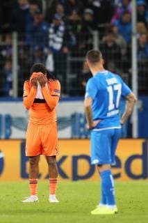 23.10.2018, xtvx, Fussball UEFA Champions League, TSG 1899 Hoffenheim - Olympique Lyon emspor, v.l. Jason Denayer (Olympique Lyon) enttaeuscht, enttaeuscht schauend, dissapointed nach dem Spiel, after the match (DFL DFB REGULATIONS PROHIBIT ANY USE OF PHOTOGRAPHS as IMAGE SEQUENCES and or QUASI-VIDEO) Sinsheim