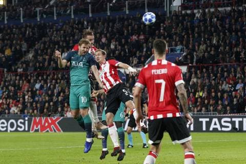 (L-R), Harry Kane of Tottenham Hotspur, Luuk de Jong of PSV, Davinson Sanchez of Tottenham Hotspur, Daniel Schwaab of PSV during the UEFA Champions League group C match between PSV Eindhoven and Tottenham Hotspur FC at the Phillips stadium on October 24, 2018 in Eindhoven, The Netherlands UEFA Champions League 2018 2019 xVIxVIxImagesx xJeroenxPutmansxIVx 12548428