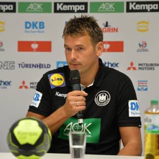Handball, Herren, EM-Qualifikationsspiel in Wetzlar, Saison 2018 19, Deutschland - Israel, Cheftrainer Christian Prokop (Deutschland) auf der Pressekonferenz nach dem Spiel, 24.10.18, Copyright: xMichaelxHundtx xMatthiasxKochx