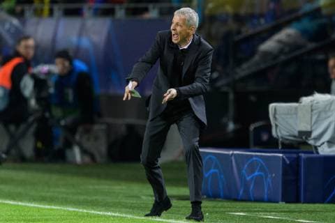 Trainer Lucien Favre (Borussia Dortmund) gibt Anweisungen beim Champions League Spiel zwischen Borussia Dortmund und Atletico Madrid am 24.10.2018, Borussia Dortmund vs Atletico Madrid, Champions League, 24.10.2018 Dortmund Copyright: xSchuelerx xEibnerx-xPressefotox EP_EER