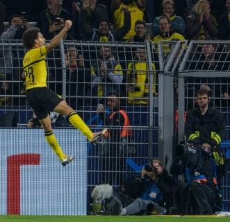 Axel Witsel (Borussia Dortmund 28) beim Torjubel nach dem Treffer zum 1:0 beim Champions League Spiel zwischen Borussia Dortmund und Atletico Madrid am 24.10.2018, Borussia Dortmund vs Atletico Madrid, Champions League, 24.10.2018 Dortmund Copyright: xSchuelerx xEibnerx-xPressefotox EP_EER