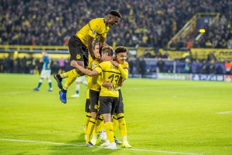 Fußball: UEFA Champions League, CL, Saison 2018 2019, 3. Spieltag, Borussia Dortmund - Athletico Madrid in Dortmund (Nordrhein-Westfalen). Die Dortmunder jubeln nach dem Tor zum 4:0. Copyright: xKirchner DavidxInderliedx