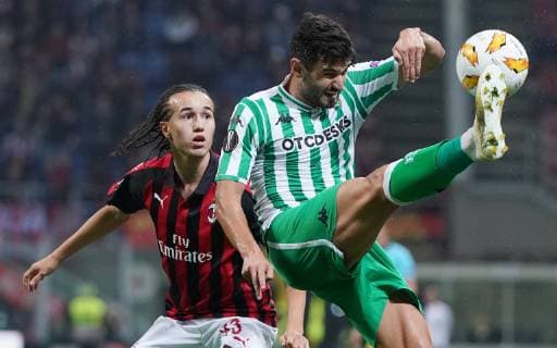 Photo LaPresse - Spada October 25 , 2018 Milan ( Italy ) Soccer Milan vs Real Betis Seville - Europa League - "San Siro Stadium " In the pic: Diego Laxalt  Copyright: xSpada LaPressex
