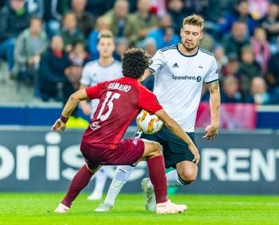 25.10.2018, Red Bull Arena, Salzburg, AUT, UEFA EL, FC Salzburg vs Rosenborg BK, Gruppe B, im Bildv.l. Andre Ramalho (FC Salzburg), Nicklas Bendtner (Rosenborg BK) during the UEFA Europa League Group B Match between FC Salzburg and Rosenborg BK at the Red Bull Arena in Salzburg, Austria on 2018 10 25. Salzburg