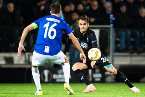 181025 Joachim Thomassen of Sarpsborg 08 and Andreas Vindheim of Malmö FF during the Europa League group stage match between Sarpsborg 08 and Malmö FF on October 25, 2018 in Sarpsborg. Photo: Petter Arvidson BILDBYRN kod PA 92137 Copyright: PETTERxARVIDSON BB181025PA027